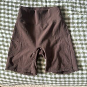 Buff bunny Shorts legacy